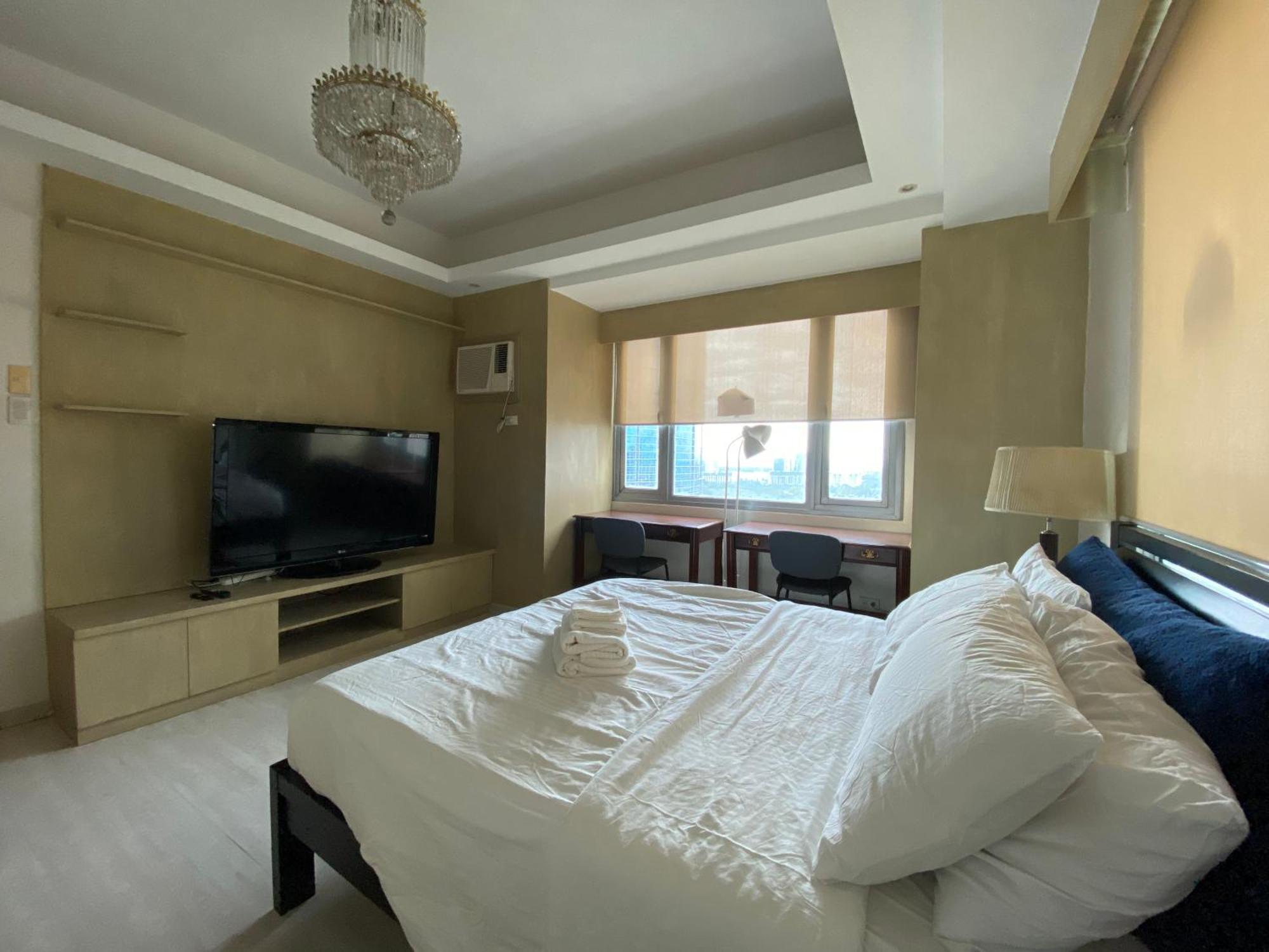 Avant At The Fort By Urban Realty Манила Экстерьер фото