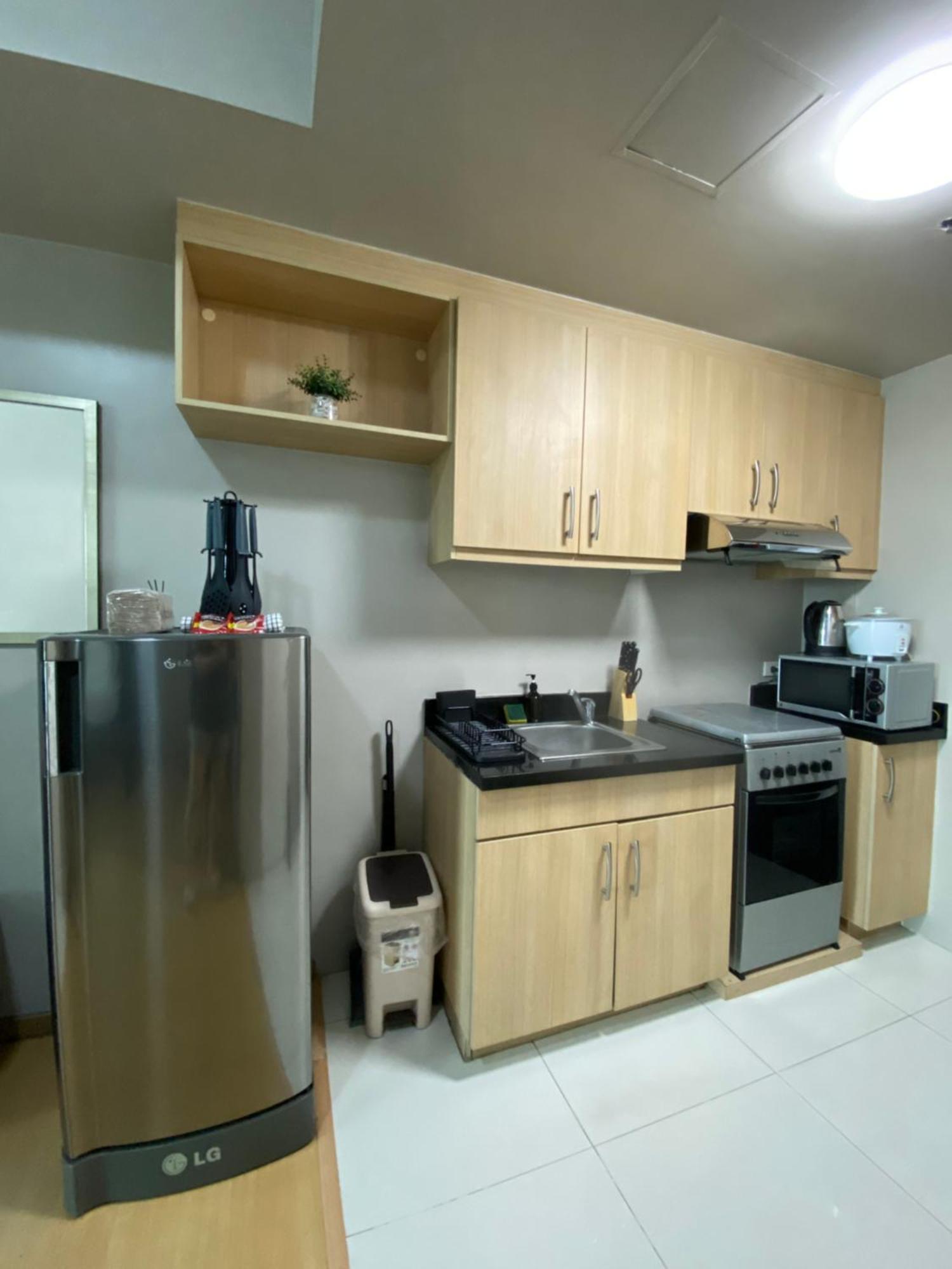 Avant At The Fort By Urban Realty Манила Экстерьер фото