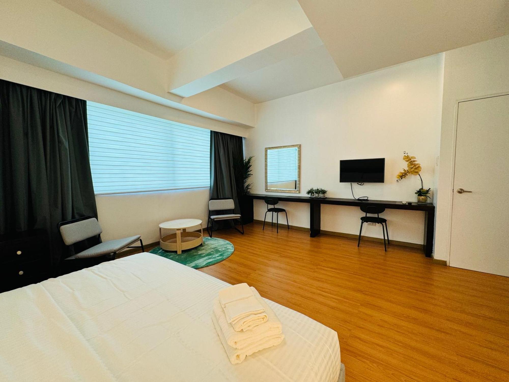 Avant At The Fort By Urban Realty Манила Экстерьер фото