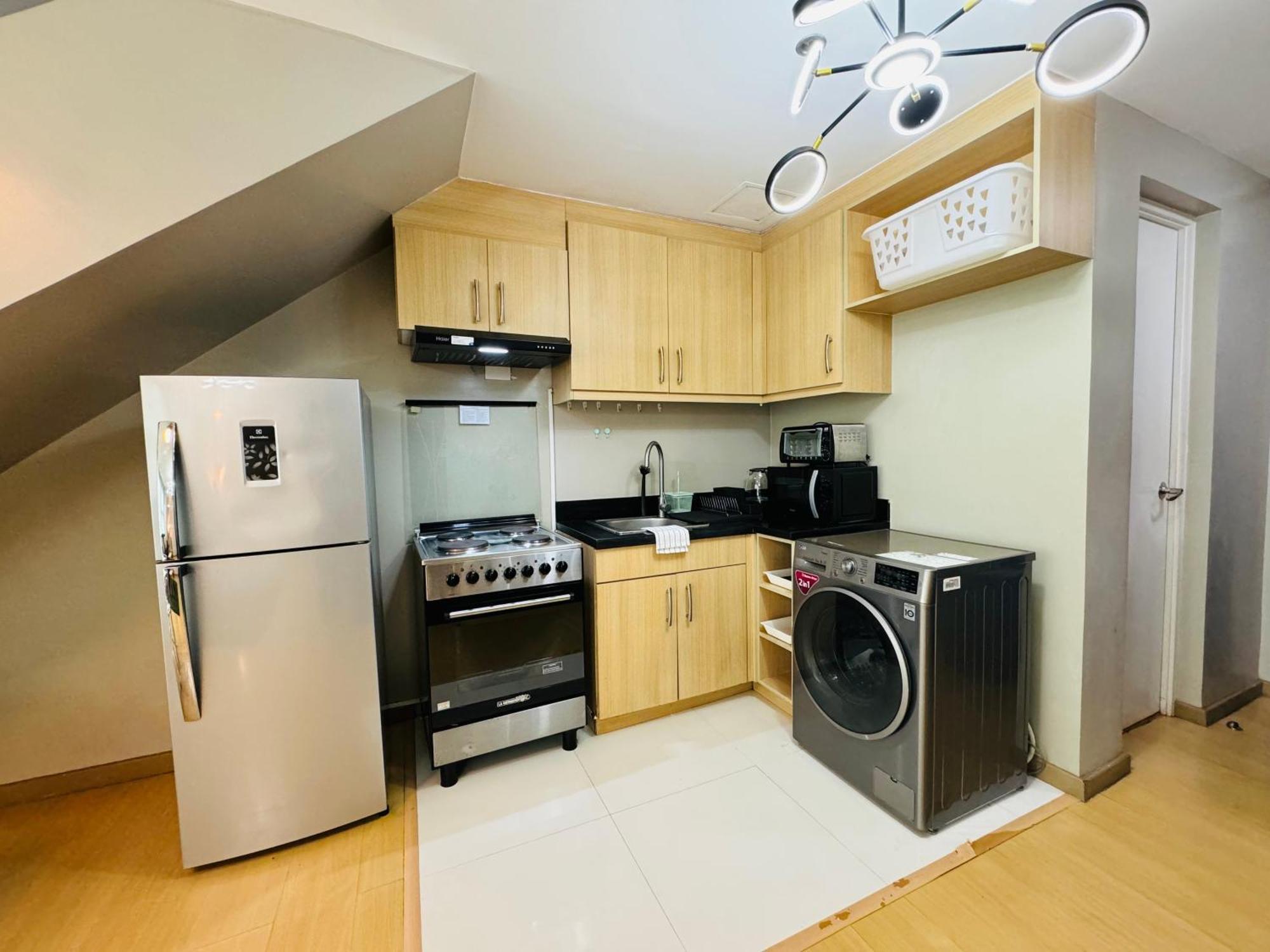 Avant At The Fort By Urban Realty Манила Номер фото